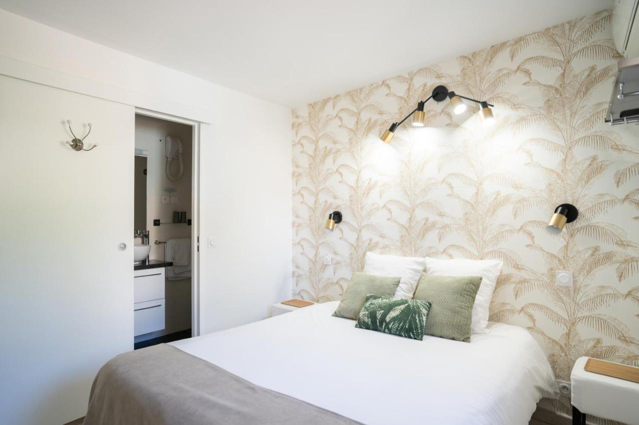 Logis Hotel La Feniere La Bouilladisse Ngoại thất bức ảnh