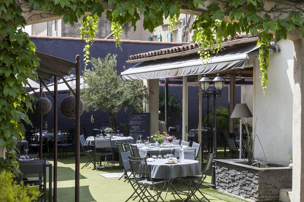 Logis Hotel La Feniere La Bouilladisse Ngoại thất bức ảnh
